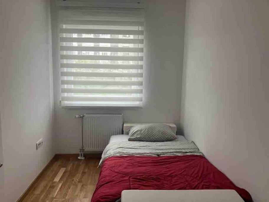 Apartman Vrbas 1 + Podzemna Garaza Banja Luka Exterior foto