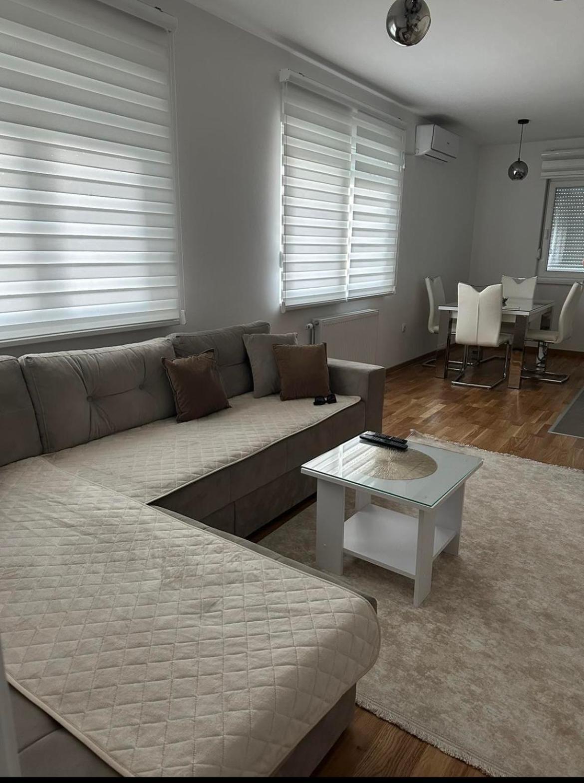 Apartman Vrbas 1 + Podzemna Garaza Banja Luka Exterior foto