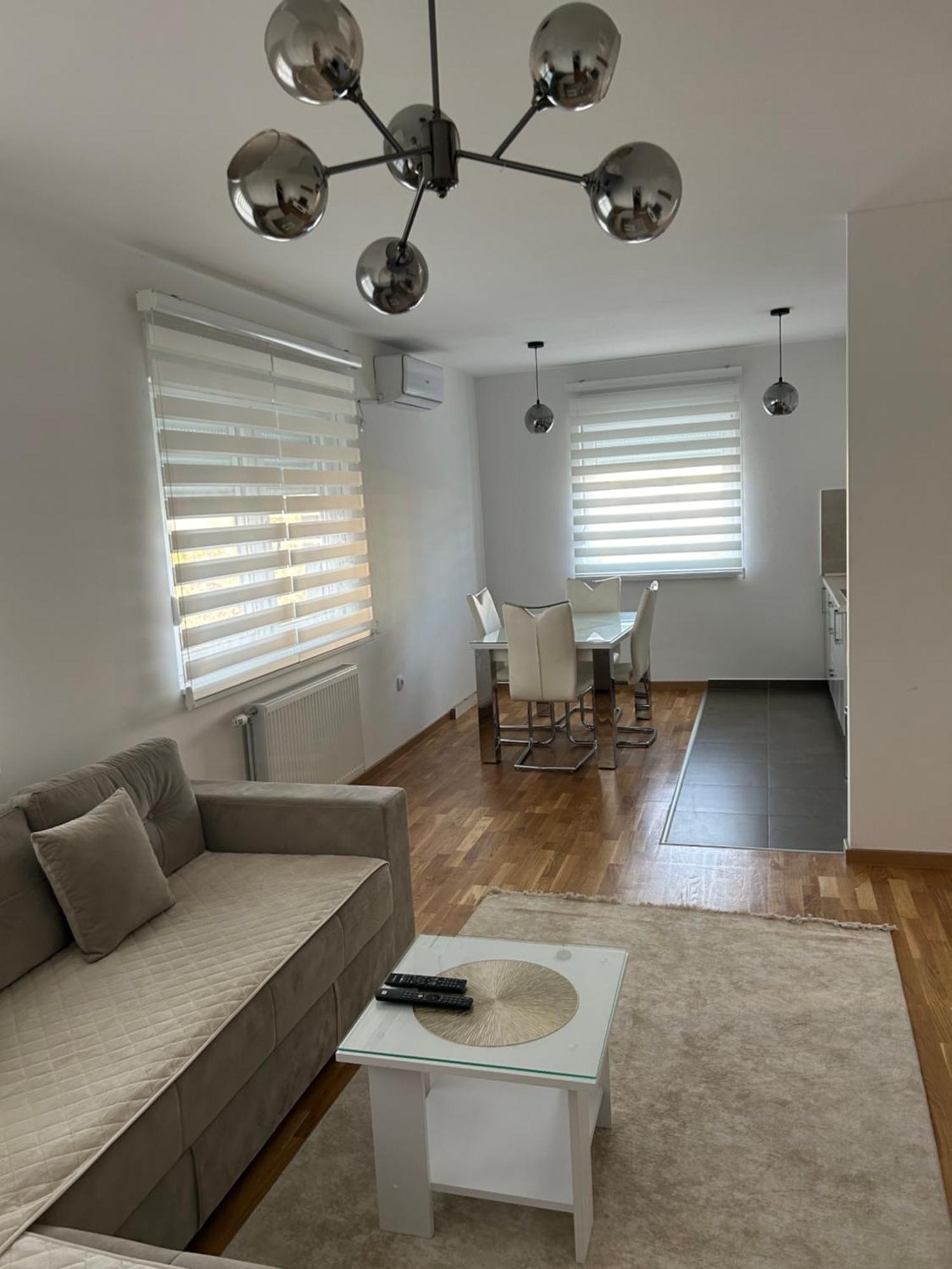 Apartman Vrbas 1 + Podzemna Garaza Banja Luka Exterior foto
